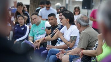 Photo of Mayra se reunió con entidades, vecinos y vecinas de Ezpeleta: “Les pido que sigamos unidos y unidas”