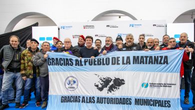 Photo of Los ex combatientes de La Matanza volvieron a Malvinas para hacer latir el corazón argentino y reafirmar la soberanía