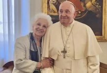 Photo of Estela de Carlotto con el papa Francisco: “Si las cosas se dan, va a venir a la Argentina”