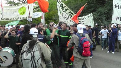Photo of Huelga Nacional por salarios y condiciones dignas de trabajo, contra la Ley Bases