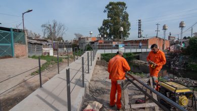 Photo of Últimas tareas en la construcción del puente peatonal en El Molino