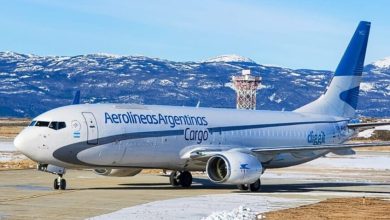 Photo of Por primera vez, en Ushuaia operó un avión de cargas de Aerolíneas Argentinas