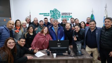 Photo of Correa inauguró la subdelegación de Ezeiza con Granados y Moyano