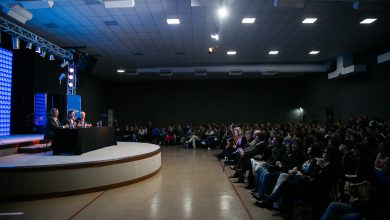 Photo of MÁS DE 6 MIL DOCENTES PARTICIPAN DEL CONGRESO DE EDUCACIÓN QUE SIGUE ESTE VIERNES CON GRANDES EXPOSITORES