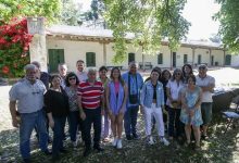 Photo of MAYRA VISITÓ LA CASA HISTÓRICA DE SANTA COLOMA DONDE COMPARTIÓ UN ENCUENTRO CON SUS AUTORIDADES