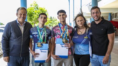 Photo of EL MUNICIPIO RECONOCIÓ A DOS CAMPEONES NACIONALES DE PATÍN DE ALTE BROWN