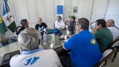 Photo of CASCALLARES JUNTO A LOS EXCOMBATIENTES BROWNIANOS QUE VIAJARON A LAS ISLAS MALVINAS