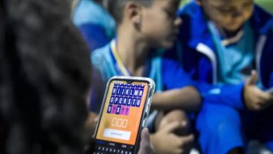 Photo of Brasil prohibió el uso de celulares en las escuelas