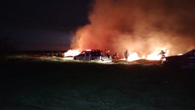 Photo of En tiempo récord, el gobierno bonaerense controló el incendio en Punta Lara