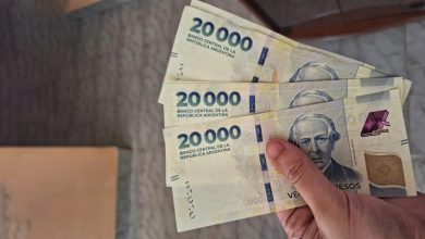 Photo of Cada vez MÁS ARGENTINOS usan el AGUINALDO para pagar DEUDAS