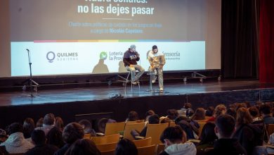 Photo of EL PERIODISTA NICOLÁS CAYETANO BRINDÓ UNA CHARLA ANTE MÁS DE 400 JÓVENES DE ESCUELAS SECUNDARIAS DE QUILMES
