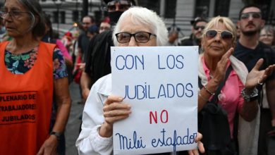 Photo of Jubilados argentinos pierden $468.000 millones mensuales