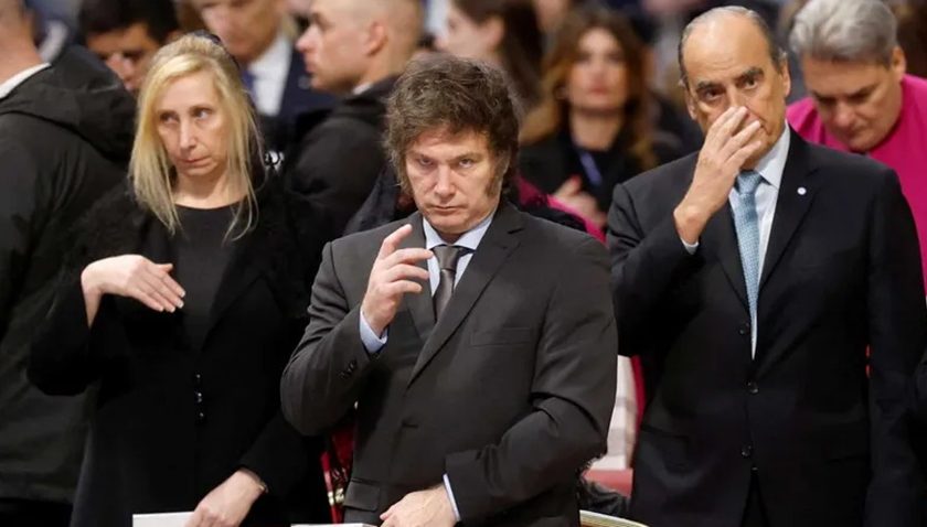 Karina Milei, Javier Milei y Guillermo Francos.