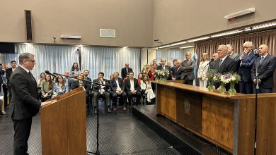 Photo of CASCALLARES ACOMPAÑÓ LA JURA DE NUEVOS JUECES Y FISCALES DEL DEPARTAMENTO JUDICIAL DE LOMAS DE ZAMORA