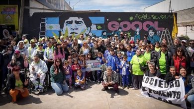 Photo of MAYRA Y EL DIPUTADO TIGNANELLI ENCABEZARON EL ACTO DE SEÑALIZACIÓN VIAL CON EL NOMBRE DIEGO ARMANDO MARADONA A LA EX AVENIDA MONTEVERDE