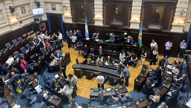 Photo of Axel ya tiene dos de las necesarias leyes, resta la de autorización de endeudamiento