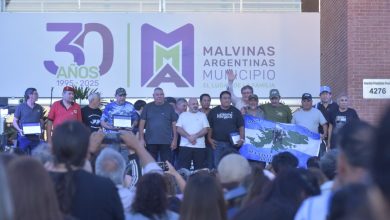 Photo of Malvinas Argentinas celebró su 30° aniversario con un emotivo acto encabezado por el intendente Leo Nardini