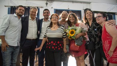 Photo of CASCALLARES Y EL EQUIPO MUNICIPAL PARTICIPARON DE LA JURA DE LOS NUEVOS CONSEJEROS ESCOLARES DE ALTE BROWN