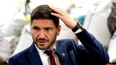 Photo of STA FE: Crece el malestar entre trabajadores estatales y el gobernador Pullaro