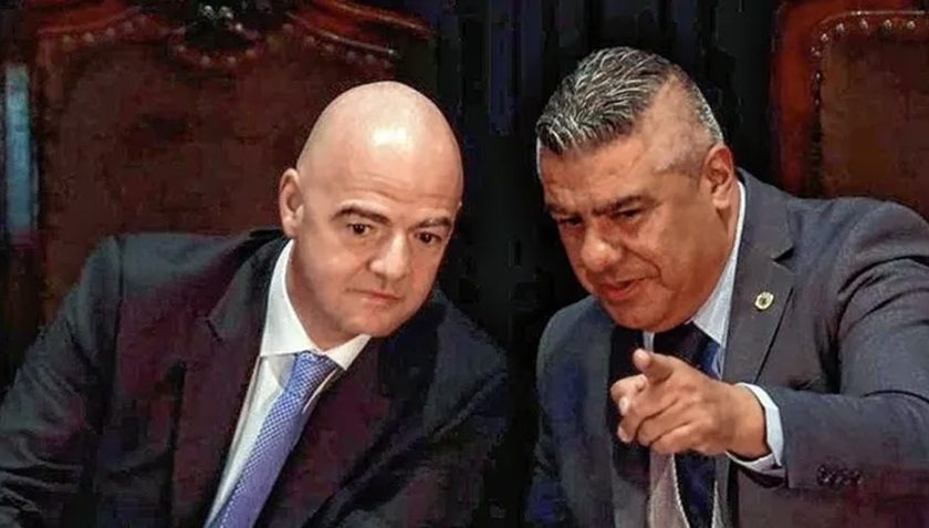 Gianni Infantino y Claudio 'Chiqui' Tapia