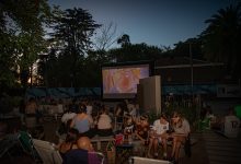 Photo of UNA MULTITUD DISFRUTÓ DE OTRA JORNADA DE “CINE DE VERANO” EN ALMIRANTE BROWN