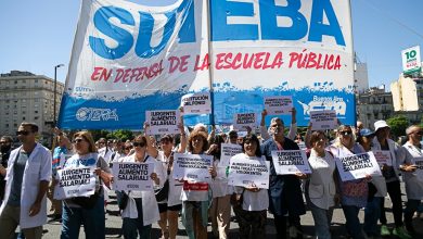 Photo of DOCENTES BONAERENSES ANALIZAN LA PROPUESTA SALARIAL DEL GOBIERNO
