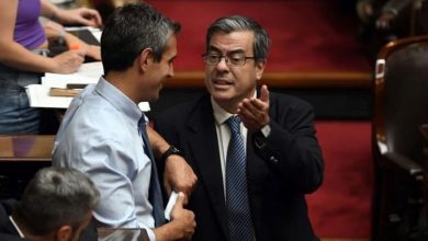 Photo of VIDEO: MARTÍNEZ CONFRONTÓ a MENEM por los ATAQUES de MILEI