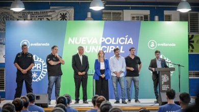 Photo of Hugo Barrueco participó del lanzamiento de la escuela de formación para la Policía Municipal de Avellaneda