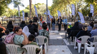 Photo of EL MUNICIPIO ENTREGÓ ANTEOJOS A VECINOS DE ALMIRANTE BROWN