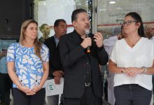 Photo of Menéndez inauguró nuevos servicios en el Hospital Eva Perón