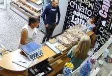Photo of DETUVIERON A UN HOMBRE QUE PERSIGUIÓ A UNA NENA DE 7 AÑOS HASTA UNA PANADERÍA