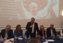 Photo of FEDERALISMO Y FE: Quintela y Tolosa Paz reivindicaron el legado social del Papa Francisco