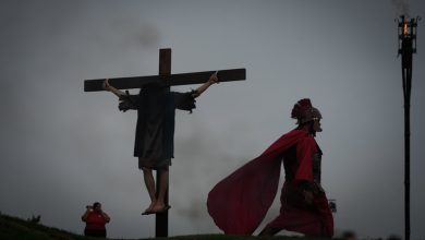 Photo of MALVINAS ARGENTINAS VIVIÓ el VIA CRUCIS junto a sus COMUNIDADES PARROQUIALES