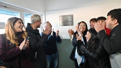 Photo of LARROQUE Y FERRARESI INAUGURARON UNA SEDE DE ENVIÓN EN ISLA MACIEL 