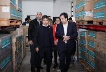 Photo of Kicillof y Kreplak recorrieron las nuevas instalaciones en el Hospital Rossi de La Plata y el depósito de Medicamentos Bonaerenses