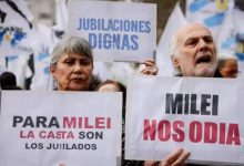 Photo of “SE ALMUERZA, NO SE CENA”: así viven los JUBILADOS con MILEI