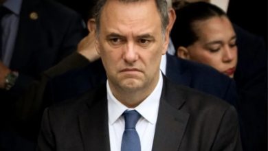 Photo of RENUNCIA ADORNI Y SE PREPARA SANTILLI