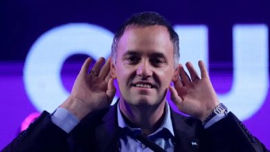 Photo of La mordaza oficialista: el desesperado intento por blindar a Manuel Adorni ante el escándalo de corrupción