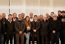 Photo of Gremios, empresas y el gobernador de Buenos Aires acordaron crear una Mesa Provincial de Pesca