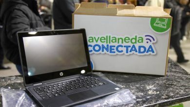 Photo of Magdalena Sierra entregó 3800 netbooks a estudiantes secundarios del último año
