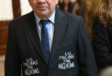 Photo of Diputado opositor asistió con el traje de «Las Malvinas son Argentinas», a la sesión de hoy