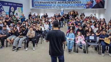 Photo of “Premiamos tu esfuerzo”: el Sindicato de Químicos reconoció a 75 hijos e hijas de afiliados por su destacado desempeño escolar