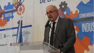 Photo of Industriales cuestionan la economía de Milei: “Estamos manejados por un endeudador…»